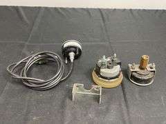 (3) IH Gauges
