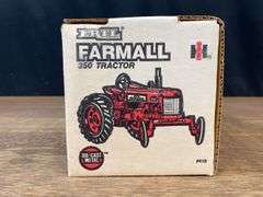1/16 Farmall 350 NIB Ertl