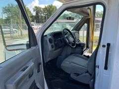 2014 Ford Starcraft E450 Super Duty
