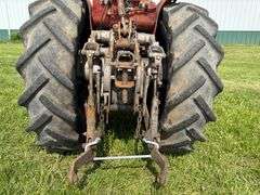 Massey Ferguson 825 Vineyard