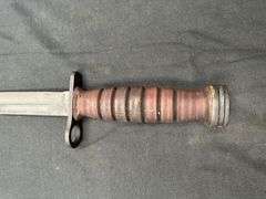 US Camillus M4 Bayonet w/M8A1 Scabbard