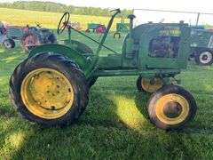 John Deere Model LA