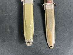 (2)-US M4 Bayonets w/M8A1 Scabbards