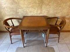 Hendriden Heritage Table and Two Chairs