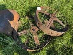 Case Crossmotor Wheels and Fuel Tank