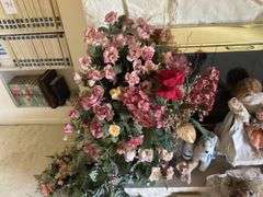 Lot of decorative Dolls and flowers
