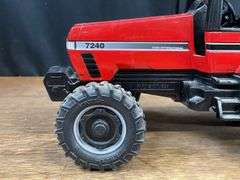 1/16 Case-IH Magnum 7240 1994 Farm Show NIB Ertl