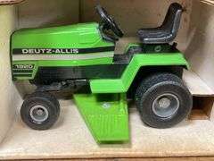 (2) 1/16 Deutz-Allis 1920 L&G NIB SM