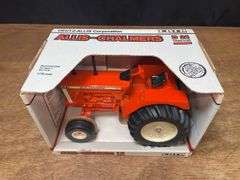 1/16 AC D21 NIB Ertl