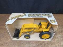 1/16 MF 50E Industrial NIB Ertl
