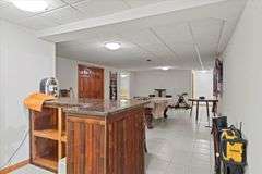 114 Heatherstone Dr. Chatham, IL 62629