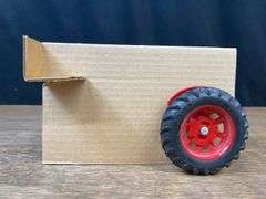 1/16 Farmall H Special Edition NIB Ertl