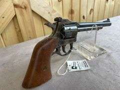 H&R Model 686 .22 LR  DA Revolver