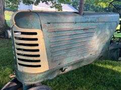 Oliver 77 Row Crop Gas
