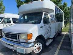 2003 Ford E-450 Super Duty