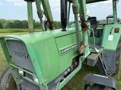Low Hour Fendt 306LS with Loader