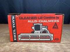 1/32 AC Gleaner L2 Combine NIB Ertl