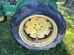 John Deere Model LA