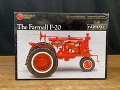1/16 Farmall F20 Precision NIB Ertl