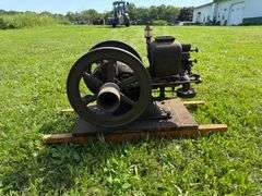 Nice original IH Mogul 1.5hp