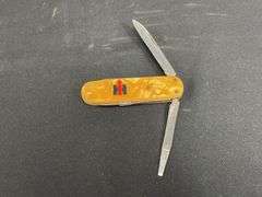 IH Pocket Knife