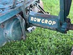 Oliver 77 Row Crop Gas