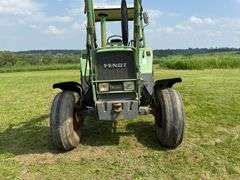 Low Hour Fendt 306LS with Loader