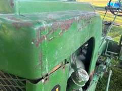 John Deere Model LA