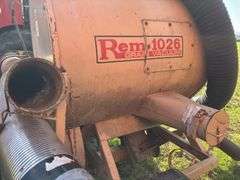 REM 1026 Grain Vacuum