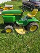 John Deere 300
