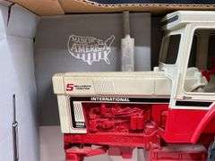 1/16 IH 1066 5 Millionth NIB Ertl