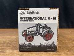 1/16 IH 8-16 Kerosene NIB SM