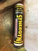 Lubricant Guns and 9 Full Tubes of DY-1000
