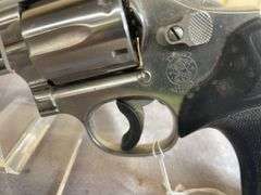 S&W Model 686 .357 Magnum DA Revolver