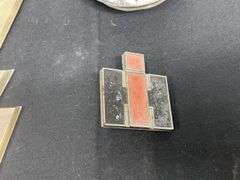 (5) IH Badges