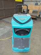 (1) Dri-eaz Evolution LRG Dehumidifier