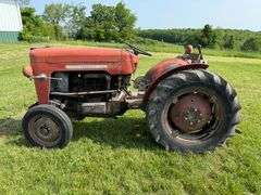 Massey Ferguson 825 Vineyard
