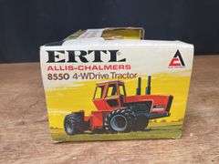1/32 AC 8550 NIB Ertl