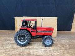 1/16 IH 5488 NIB Ertl