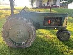 Oliver 77 Row Crop Gas