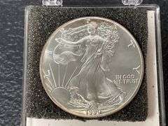 (2) 1990 American Silver Eagle