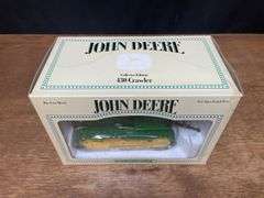 1/16 John Deere 430 Crawler Collector NIB Ertl