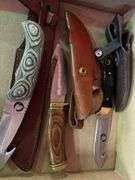 Knives lot with cases