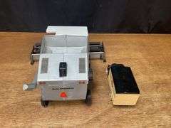 (2) 1/24 AC Gleaner N6 Combine SM + Truck Bank
