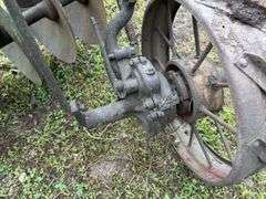 Case 10 Disc Plow