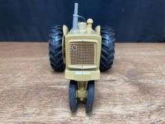 1/16 Cockshutt 570 1987 NFTM Ertl