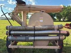 REM 1026 Grain Vacuum