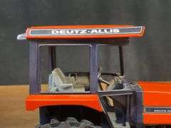 1/16 Deutz-Allis 9150 Collector NIB Ertl