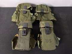(4)-US M16 Rifle Mag Pouches