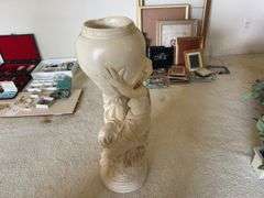 Statue - Women Pot Holding